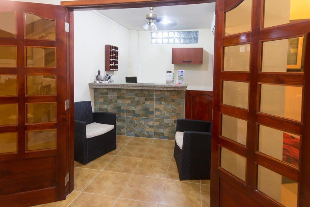 Puerta Sol Inn Manglaralto 外观 照片