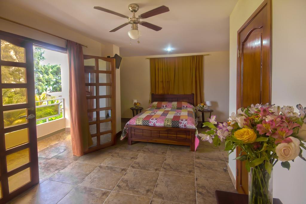 Puerta Sol Inn Manglaralto 客房 照片